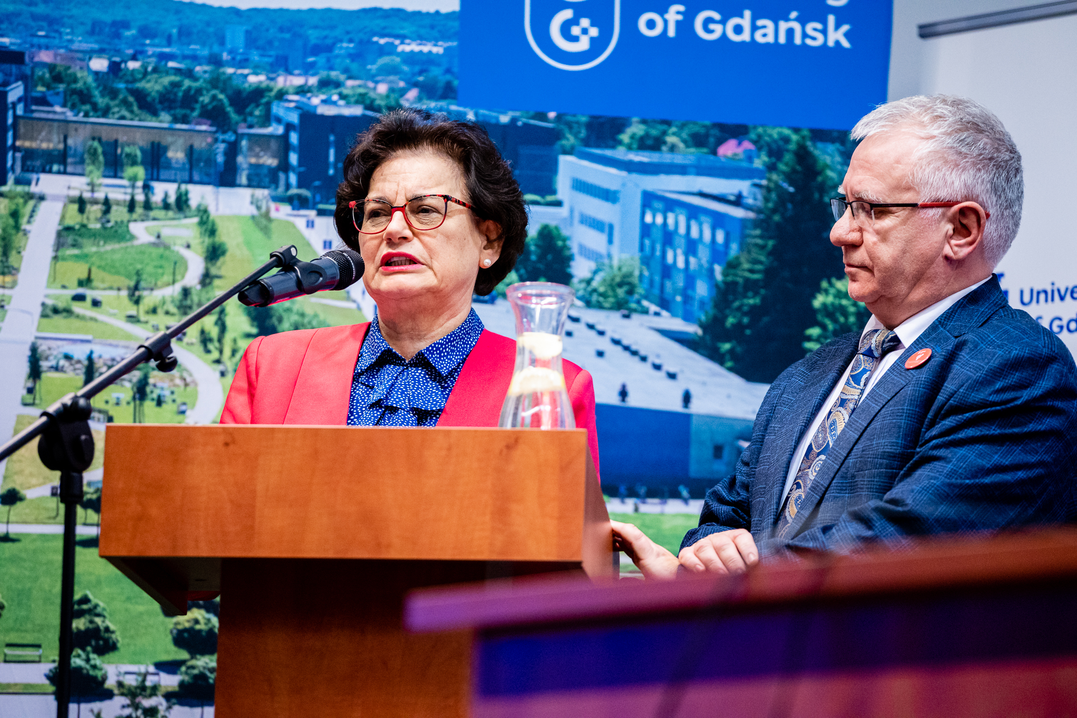 Prof. Ewa Łojkowska: „Kobiety odgrywają istotną rolę w rozwoju naszego Uniwersytetu”